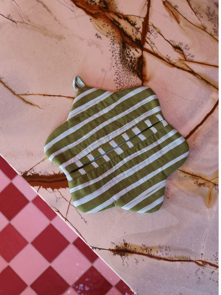 Strokes Pot Holder