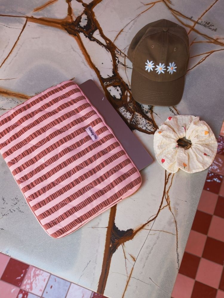 Sundae Seersucker Laptop Case
