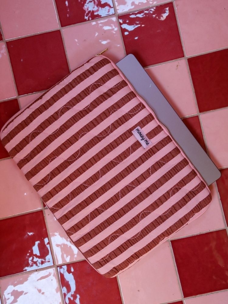 Sundae Seersucker Laptop Case