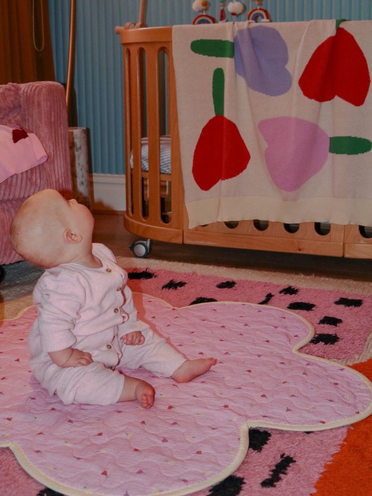 Forget Me Not Playmat in Peony
