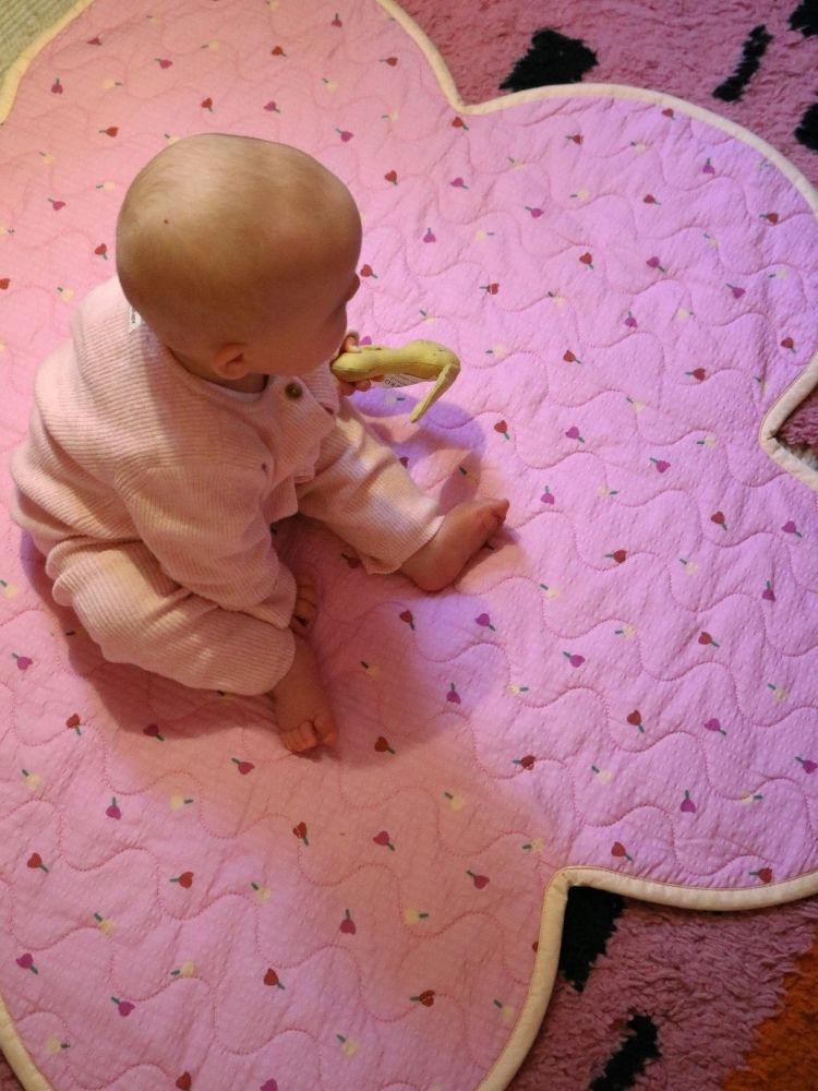 Forget Me Not Playmat in Peony