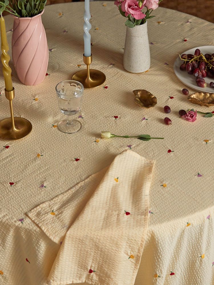 Forget Me Not Embroidered Napkin Set