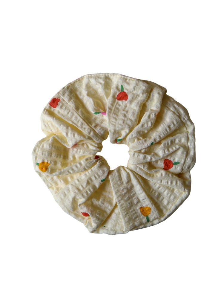 Forget Me Not Scrunchie in Vanilla
