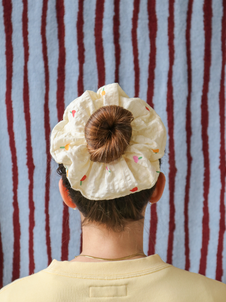 Forget Me Not Scrunchie in Vanilla