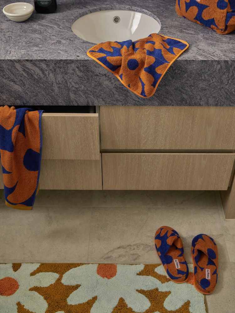 Marlo Hand Towel