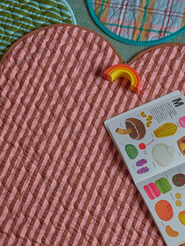 Sundae Seersucker Playmat