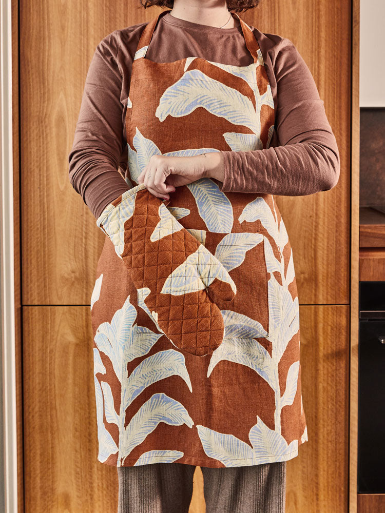 Meridian Coco Oven Mitt by Mosey Me