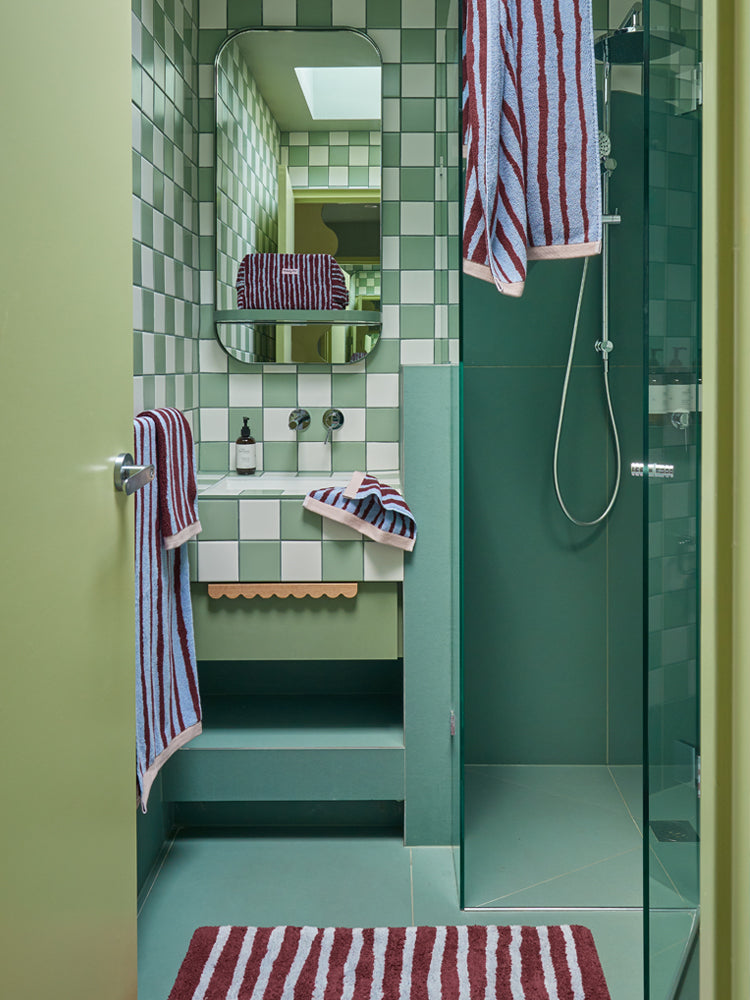 Strokes Bath Towel