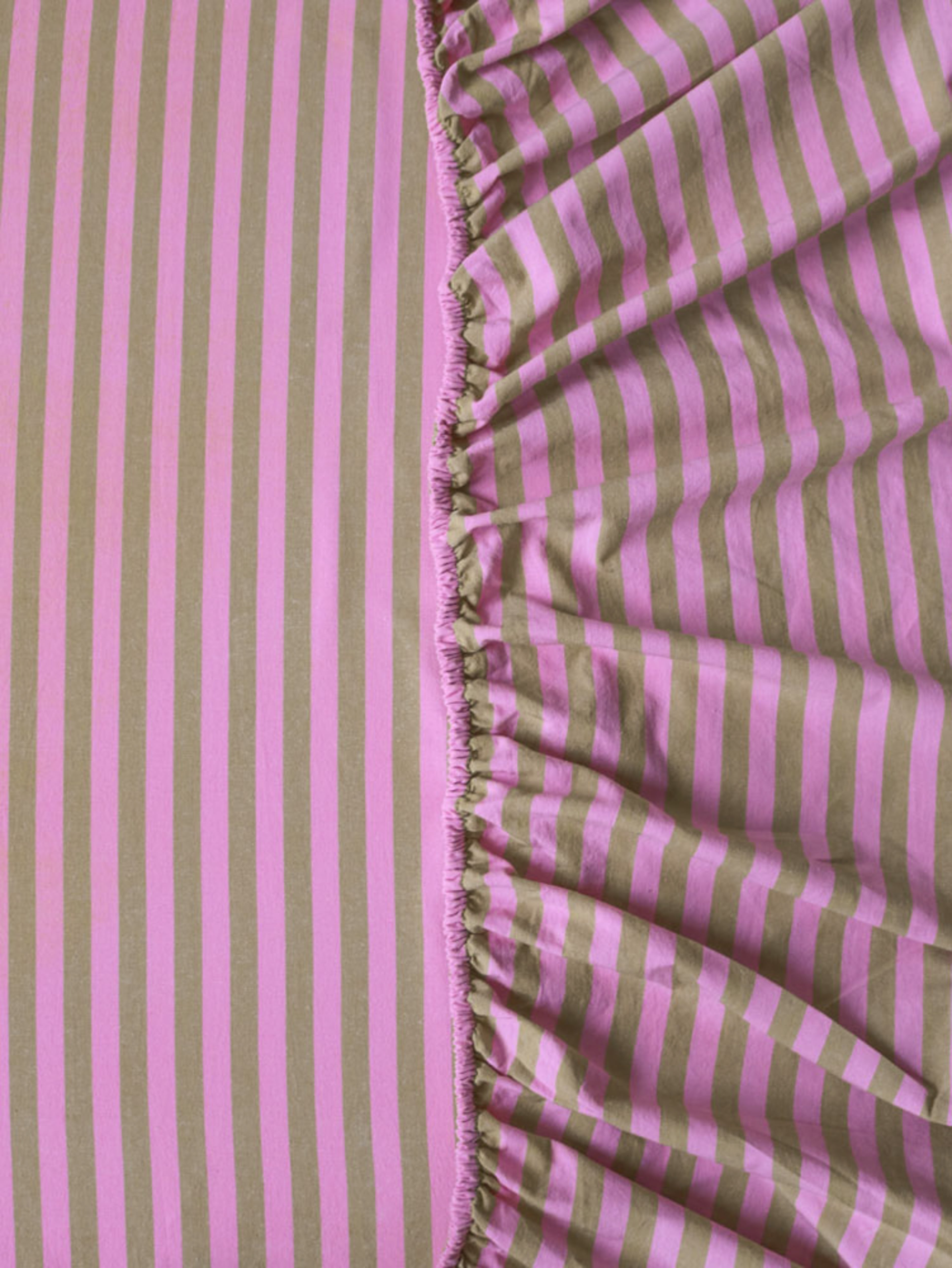 Lilac Sprout Fitted Sheet