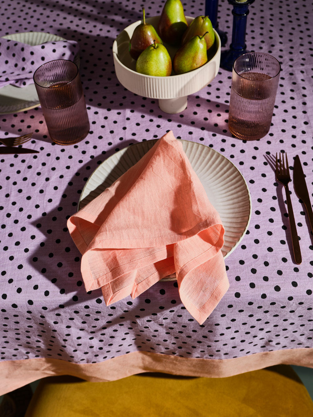 Mosey Me Lilac Dot Linen Tablecloth & Napkin Bundle