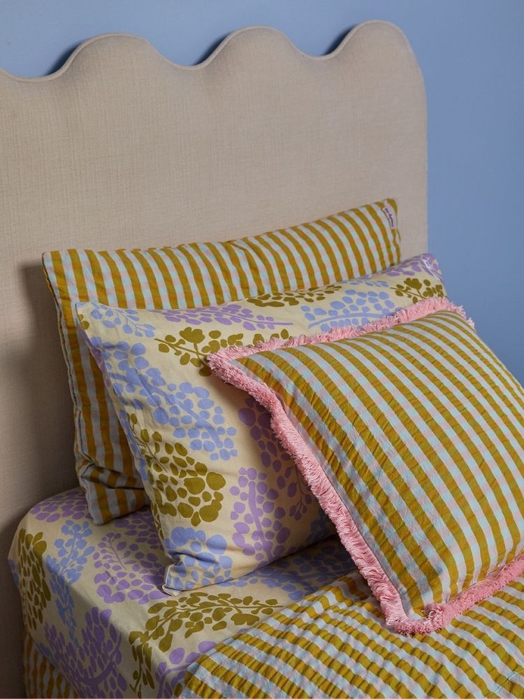 Heidi Standard Pillowcase Set