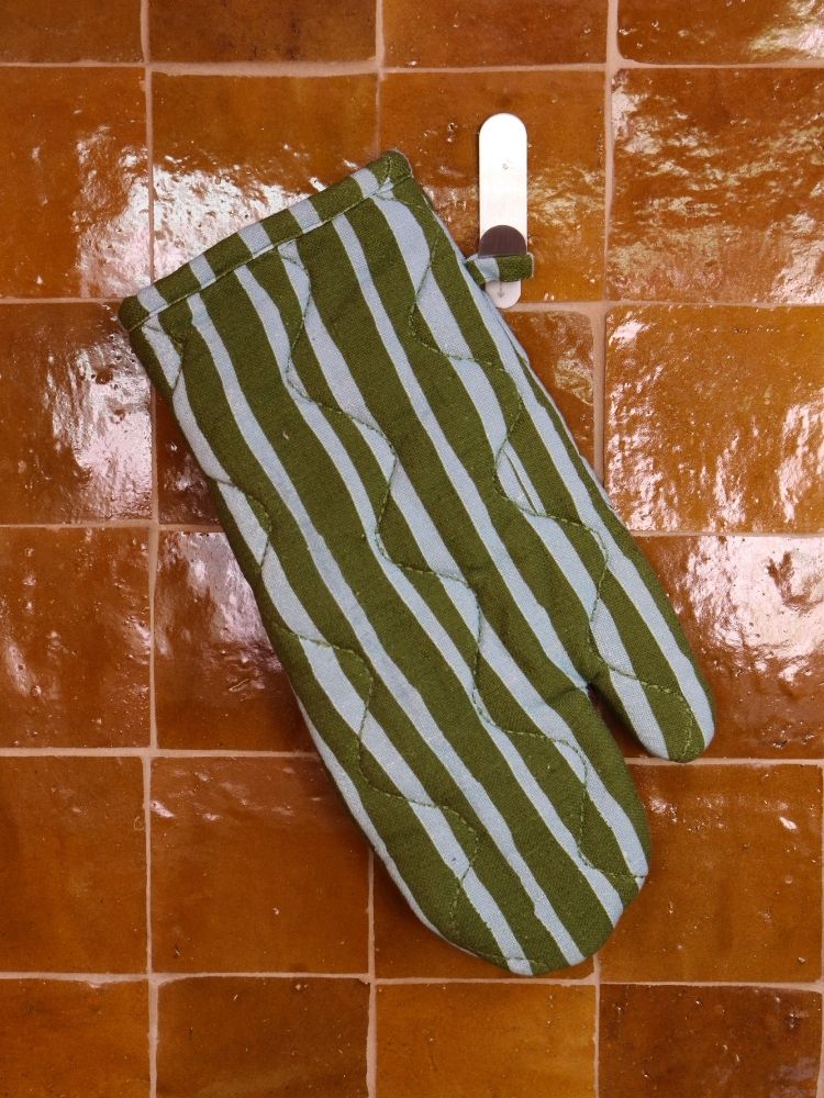 Strokes Oven Mitt - Guacamole