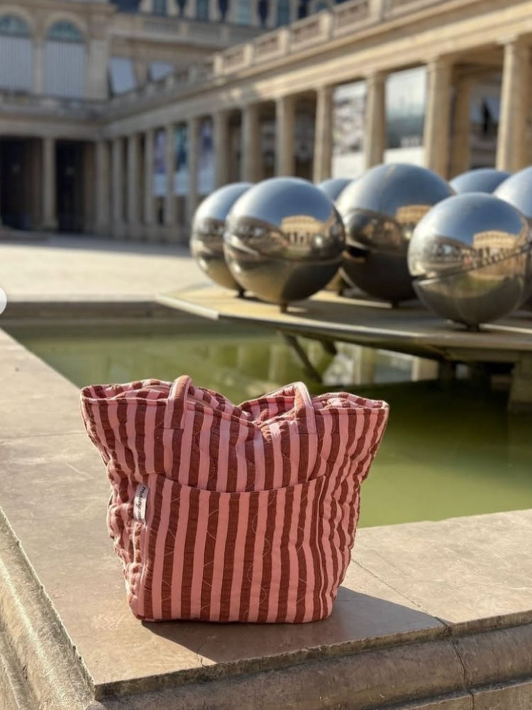 Sundae Seersucker Quilted Bag