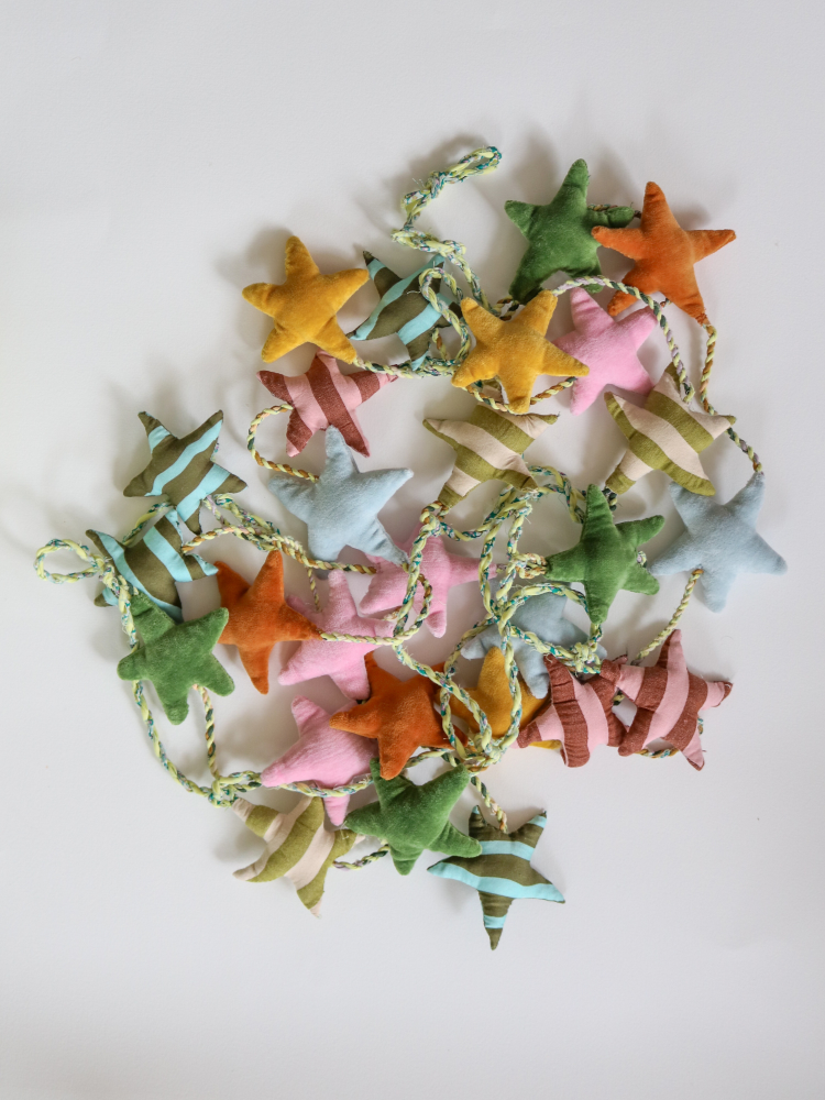 Star Bunting
