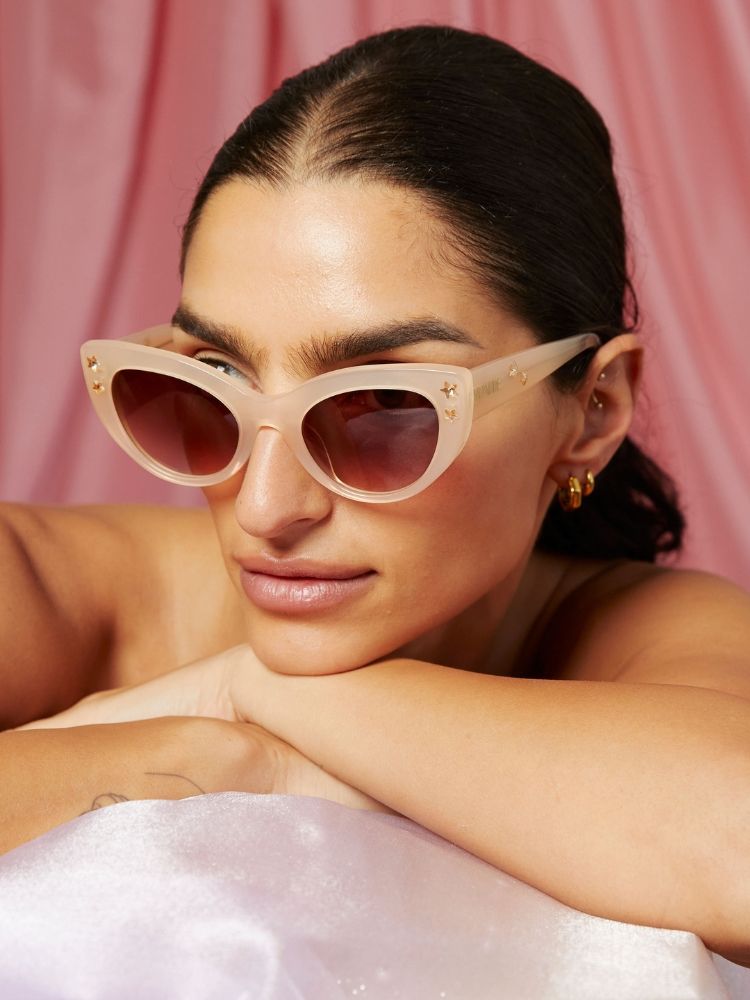 MAUDE X Mosey Me Ziggy Sunglasses in Milk