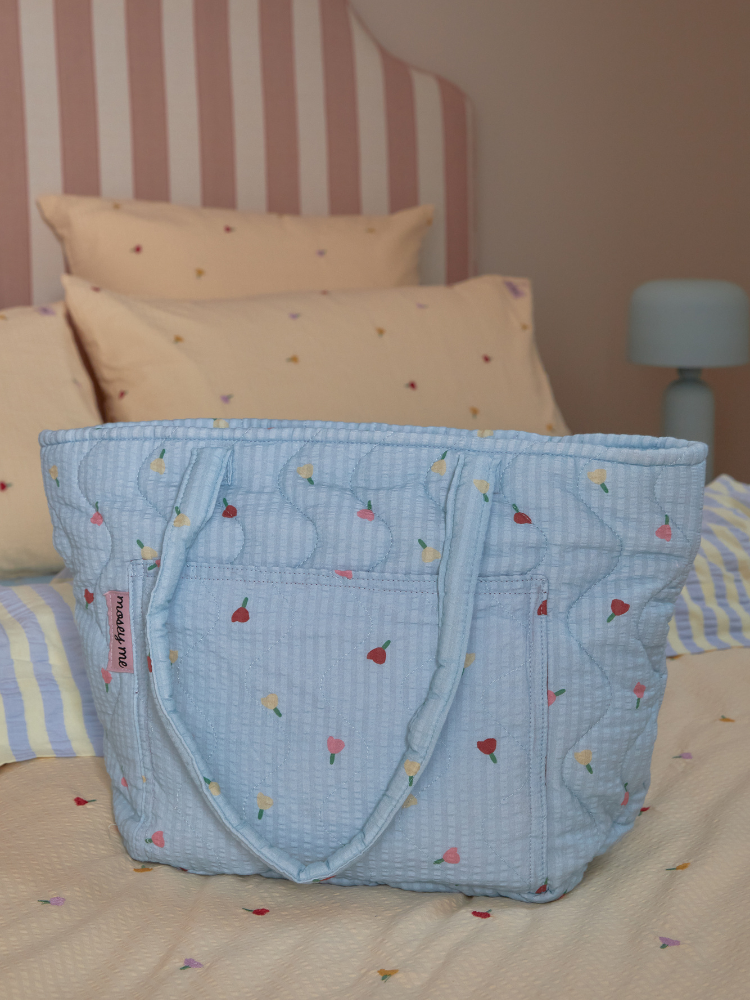Forget Me Not Quilted Bag in Sky