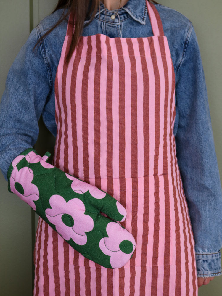 Flowerbed Oven Mitt