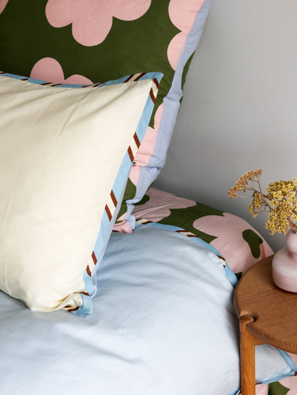 Everyday Standard Pillowcase Set - Vanilla Sky  by Mosey Me