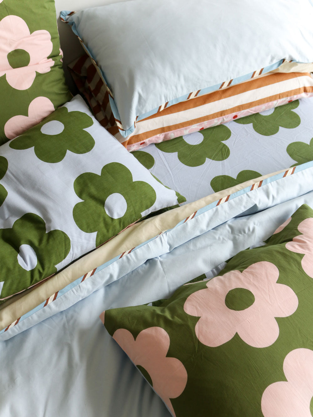 Everyday Standard Pillowcase Set - Vanilla Sky  by Mosey Me