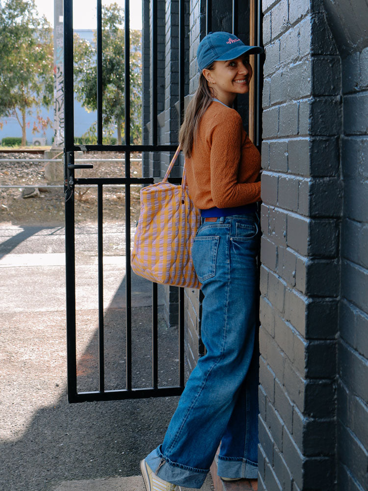 Kumquat Bloom Seersucker Quilted Bag