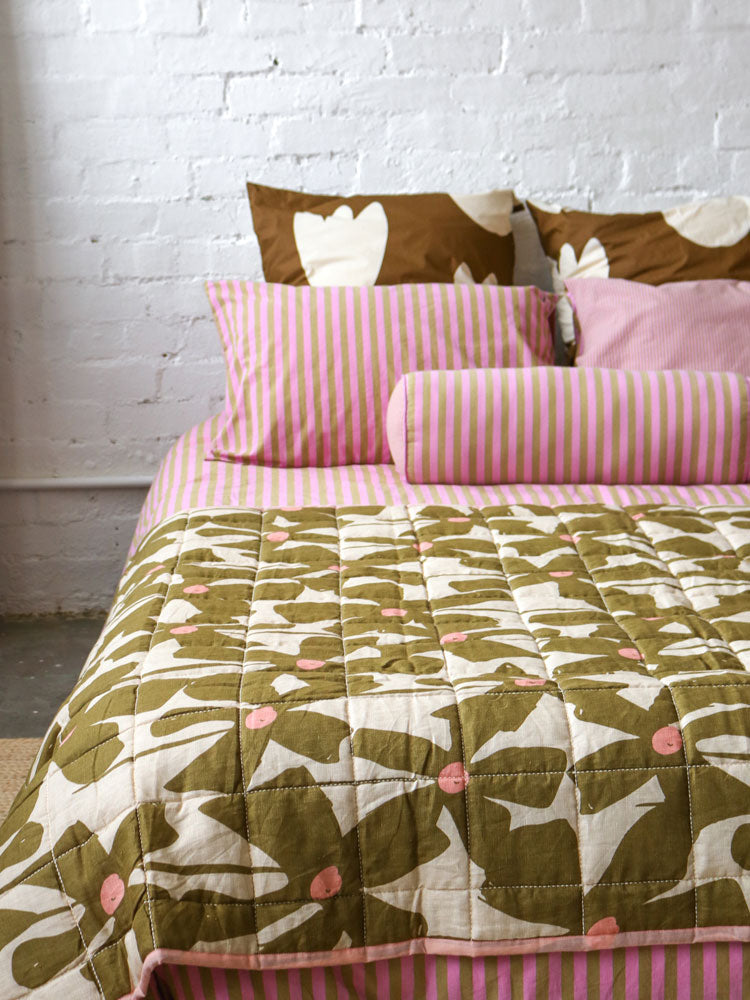 Lilac Sprout Quilt Cover
