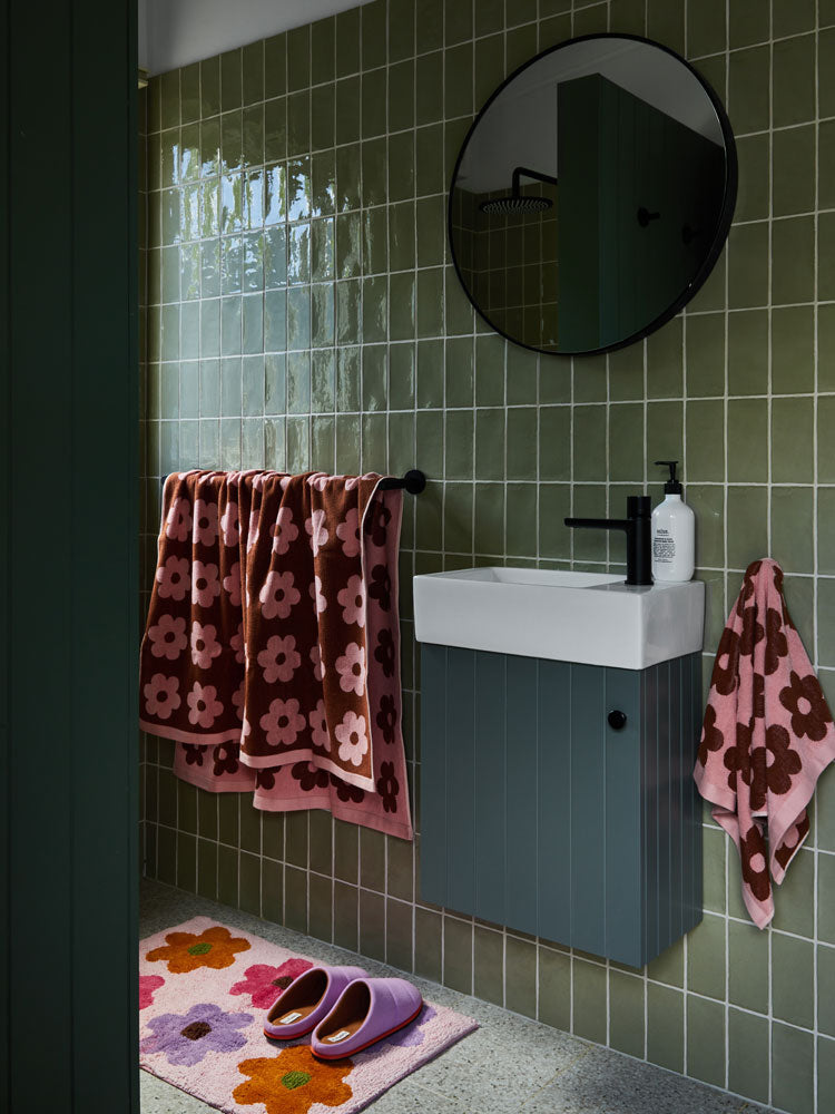 Winter Flowerbed Bath Sheet  by Mosey Me