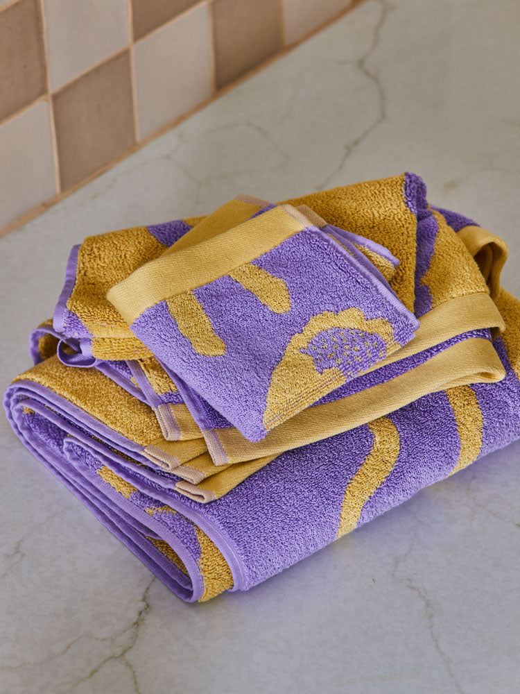 Floral Dreams Bath Towel