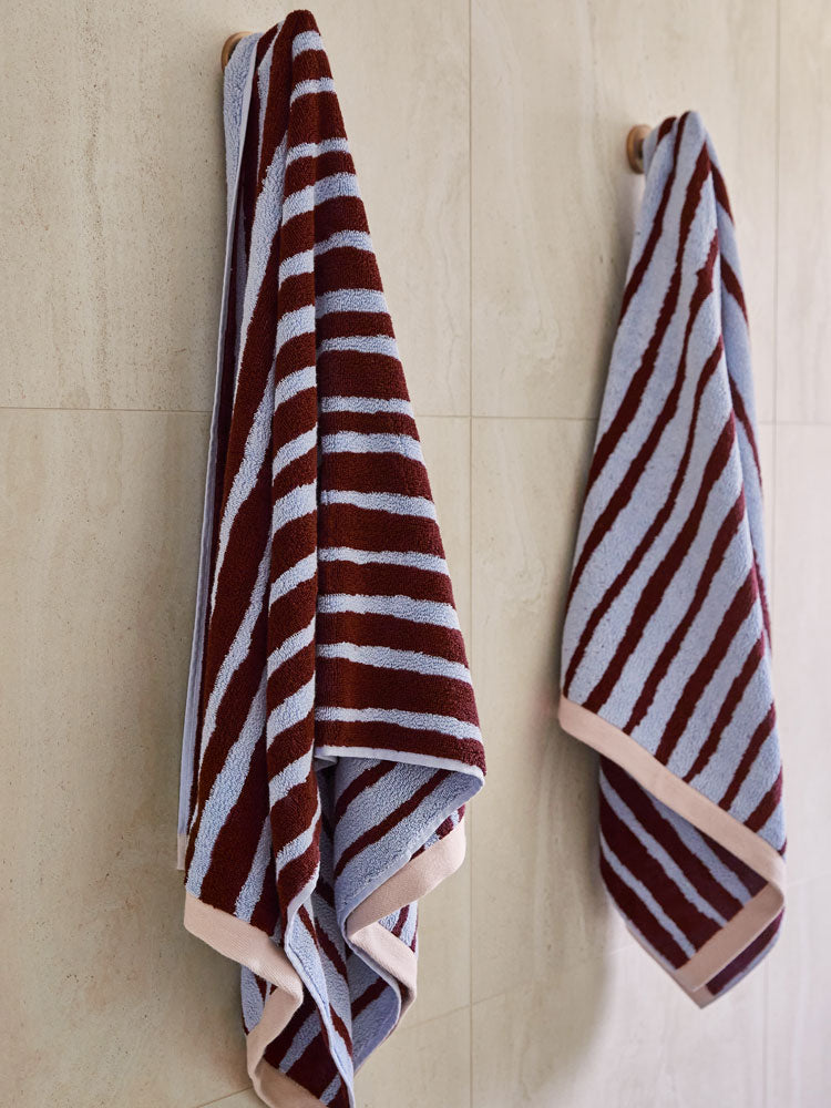 Strokes Bath Towel