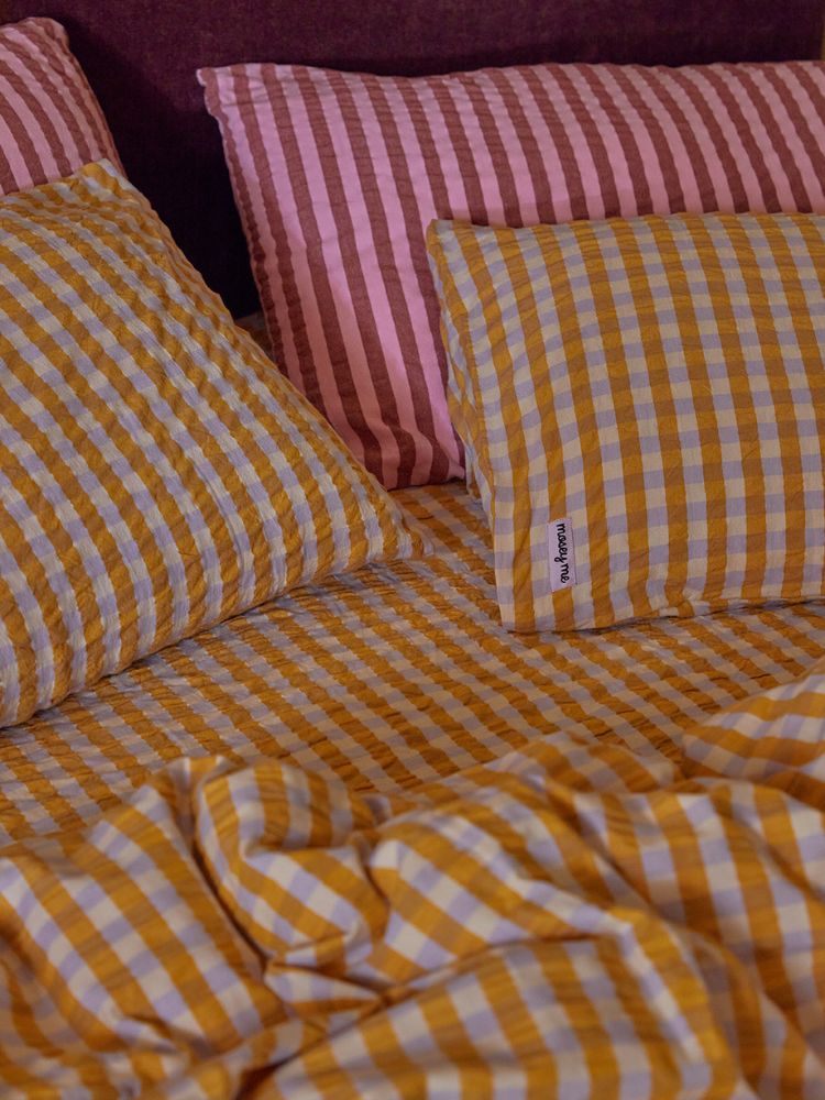 Mango Seersucker Standard Pillowcase Set