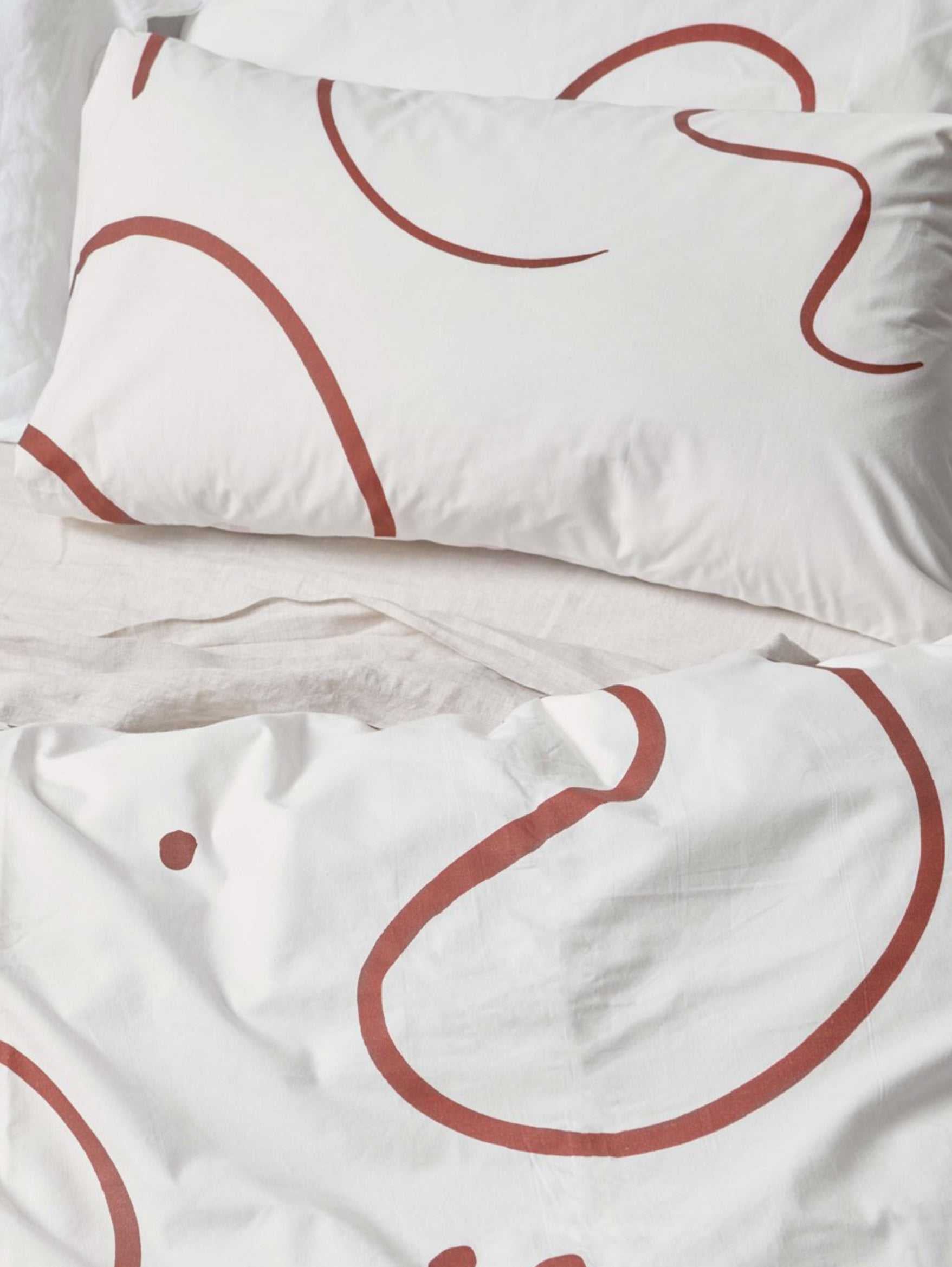 Mosey Me Cotton Standard Pillowcase Set - Lilac
