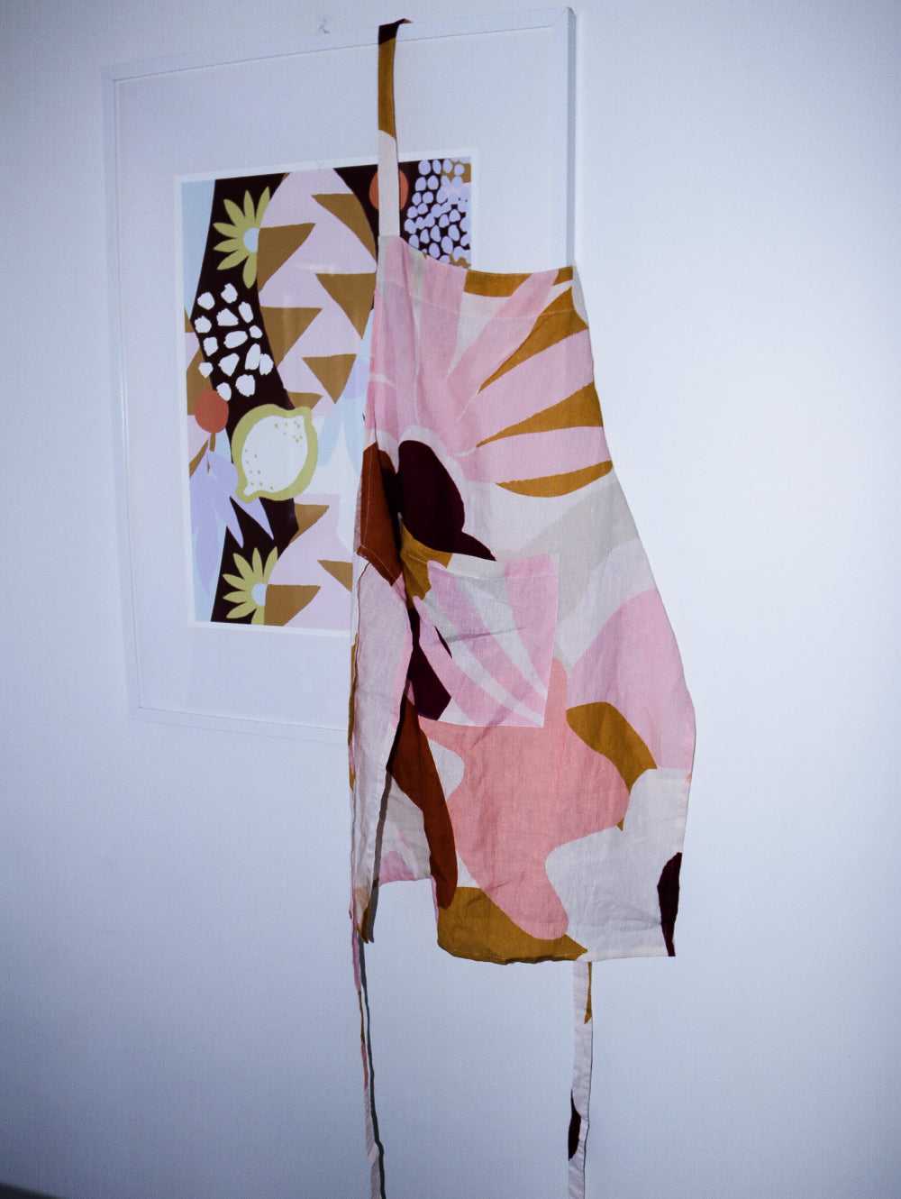 Mosey Me Linen Floral Printed Apron